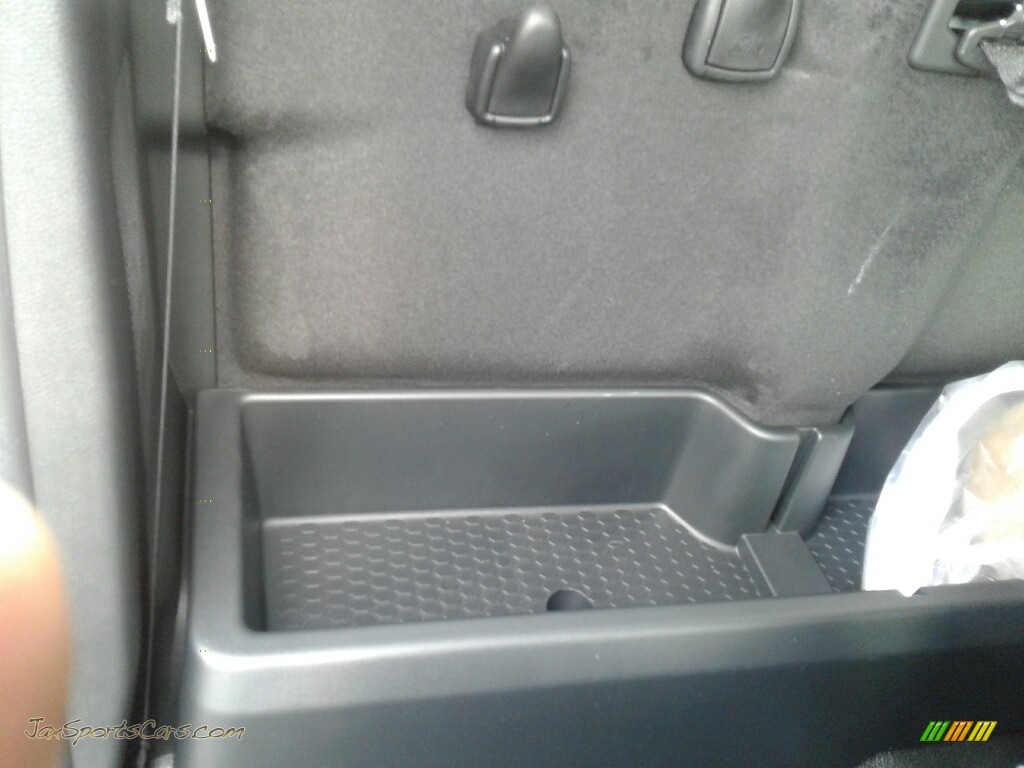 2018 3500 Tradesman Regular Cab 4x4 Chassis - Bright White / Black/Diesel Gray photo #11