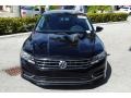 Volkswagen Passat S Sedan Black photo #3