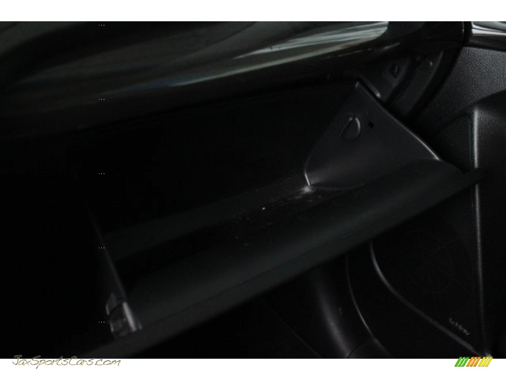 2012 Sorento SX V6 - Ebony Black / Black photo #19
