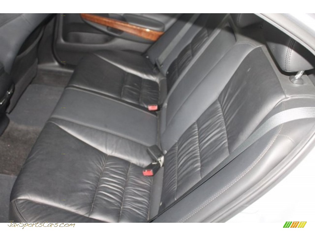 2011 Accord EX-L Sedan - Alabaster Silver Metallic / Black photo #30