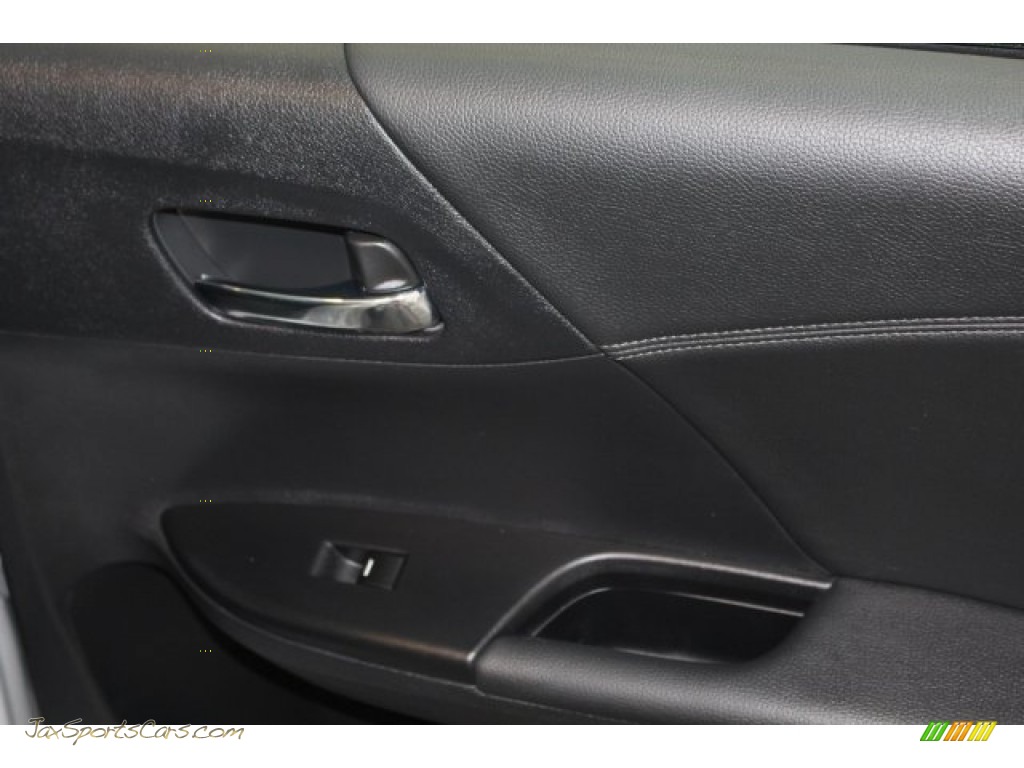 2015 Accord EX-L Sedan - Alabaster Silver Metallic / Black photo #39