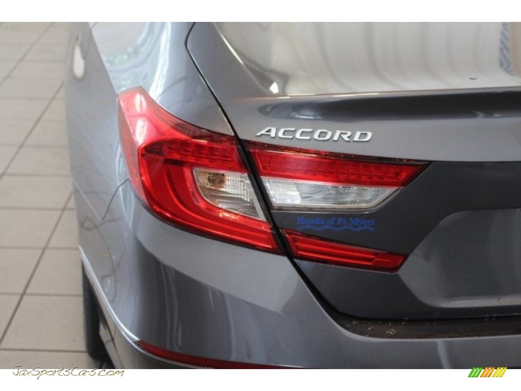 2018 Accord EX-L Sedan - Modern Steel Metallic / Gray photo #9