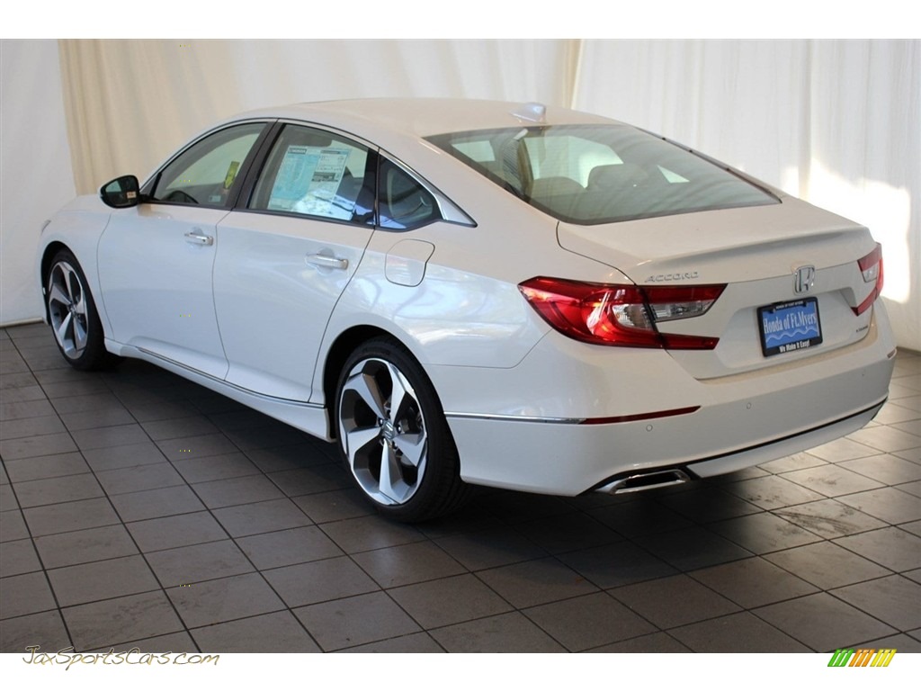 2018 Accord Touring Sedan - White Orchid Pearl / Ivory photo #6