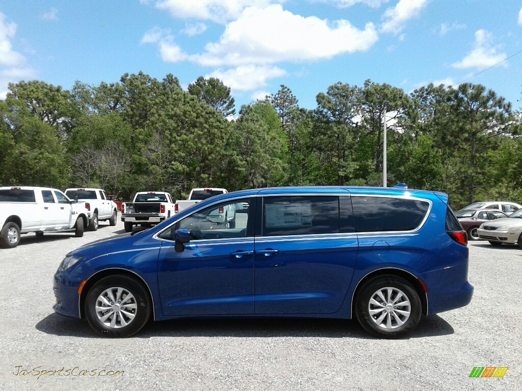 2018 Pacifica Touring L - Jazz Blue Pearl / Black/Alloy photo #2