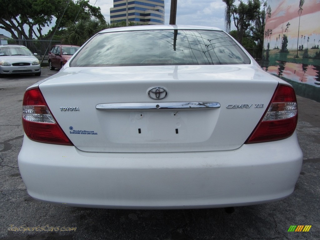2003 Camry XLE - Super White / Taupe photo #7