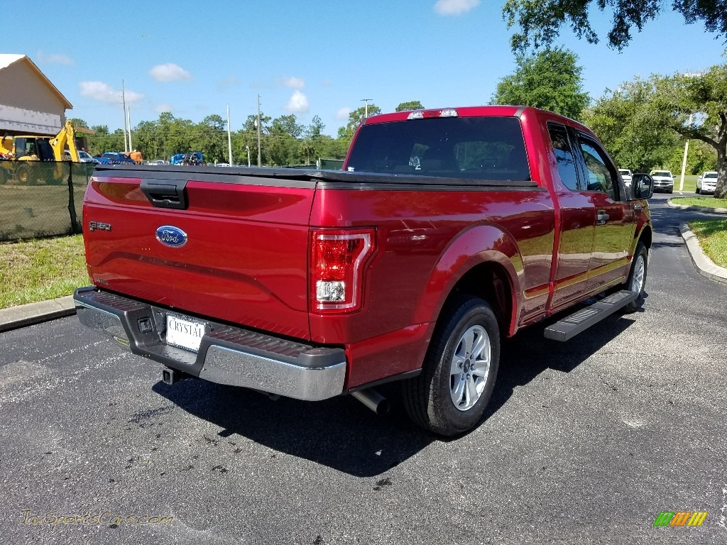 2017 F150 XLT SuperCab - Ruby Red / Earth Gray photo #5