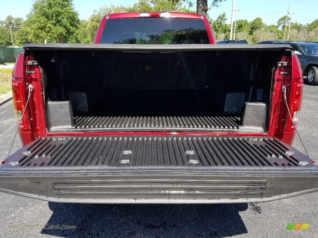 2017 F150 XLT SuperCab - Ruby Red / Earth Gray photo #19