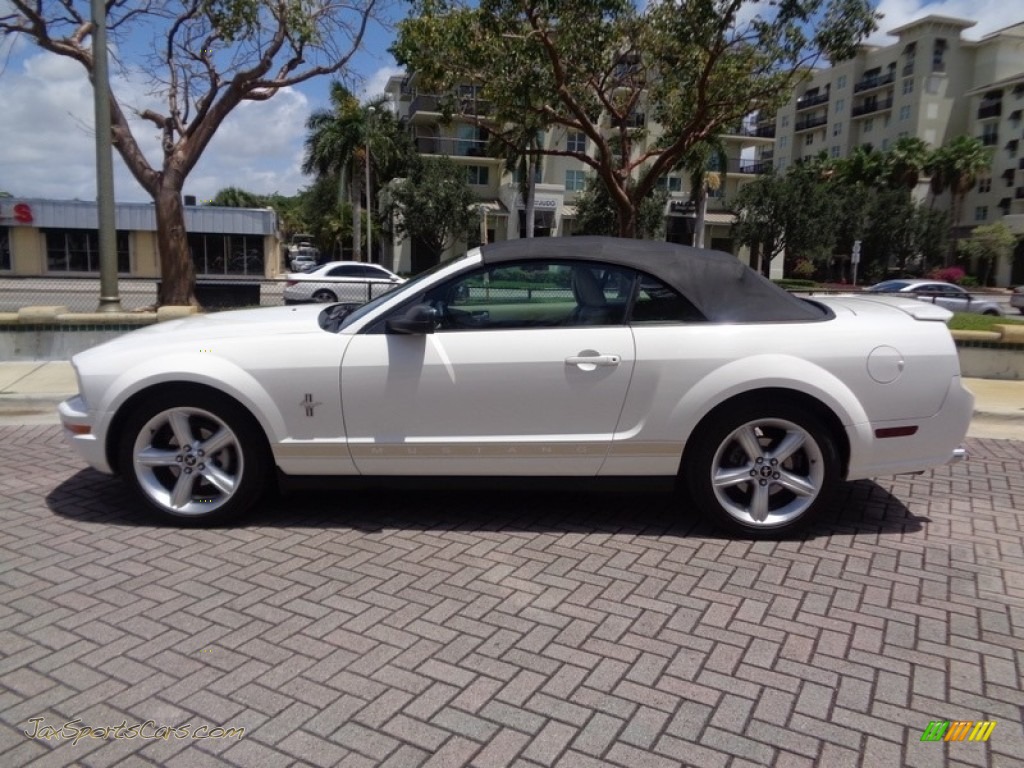 2007 Mustang V6 Premium Convertible - Performance White / Medium Parchment photo #36