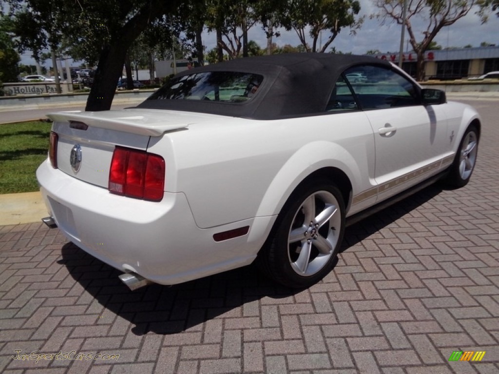 2007 Mustang V6 Premium Convertible - Performance White / Medium Parchment photo #42