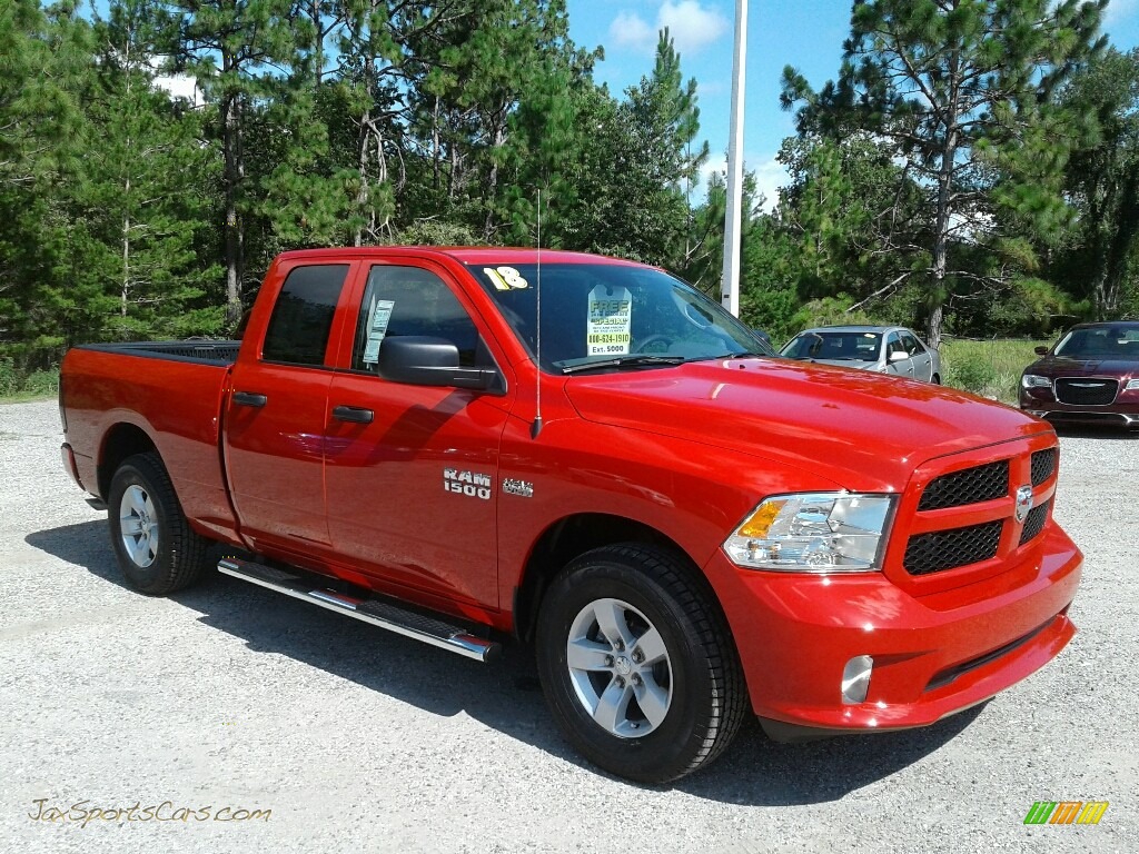 2018 1500 Express Quad Cab - Flame Red / Black/Diesel Gray photo #7