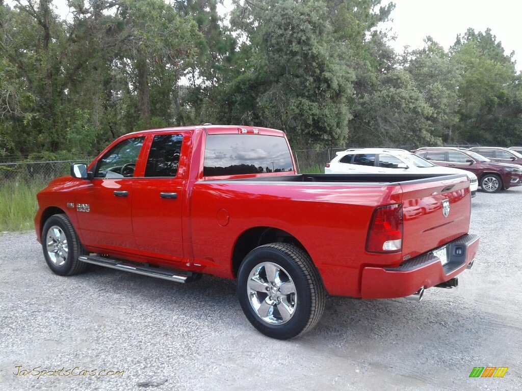 2018 1500 Express Quad Cab - Flame Red / Black/Diesel Gray photo #3