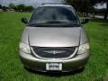 Chrysler Town & Country LXi Light Almond Pearl photo #17