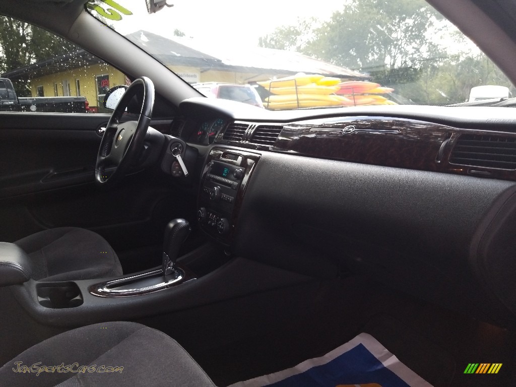 2013 Impala LT - Black / Ebony photo #17