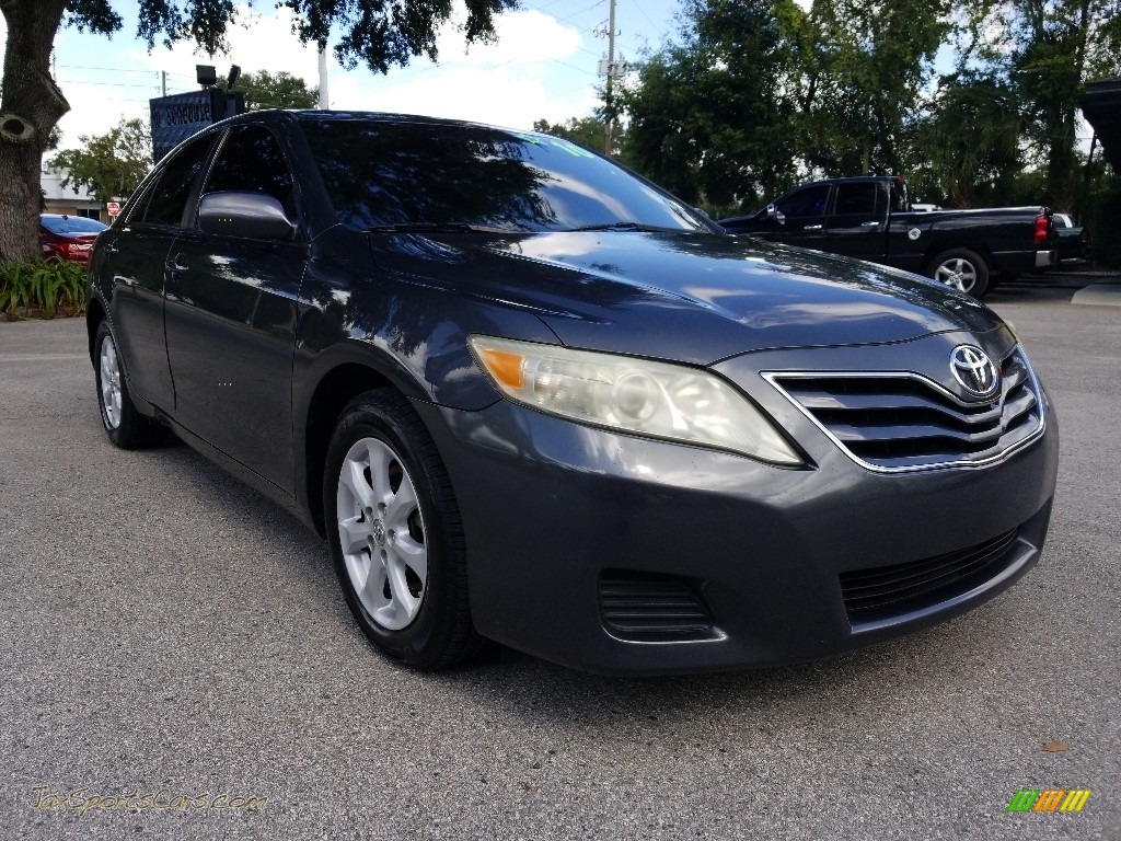 Magnetic Gray Metallic / Bisque Toyota Camry LE