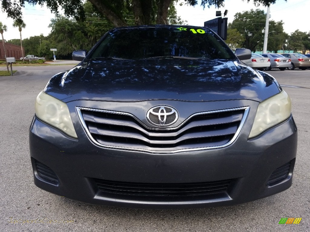 2010 Camry LE - Magnetic Gray Metallic / Bisque photo #8