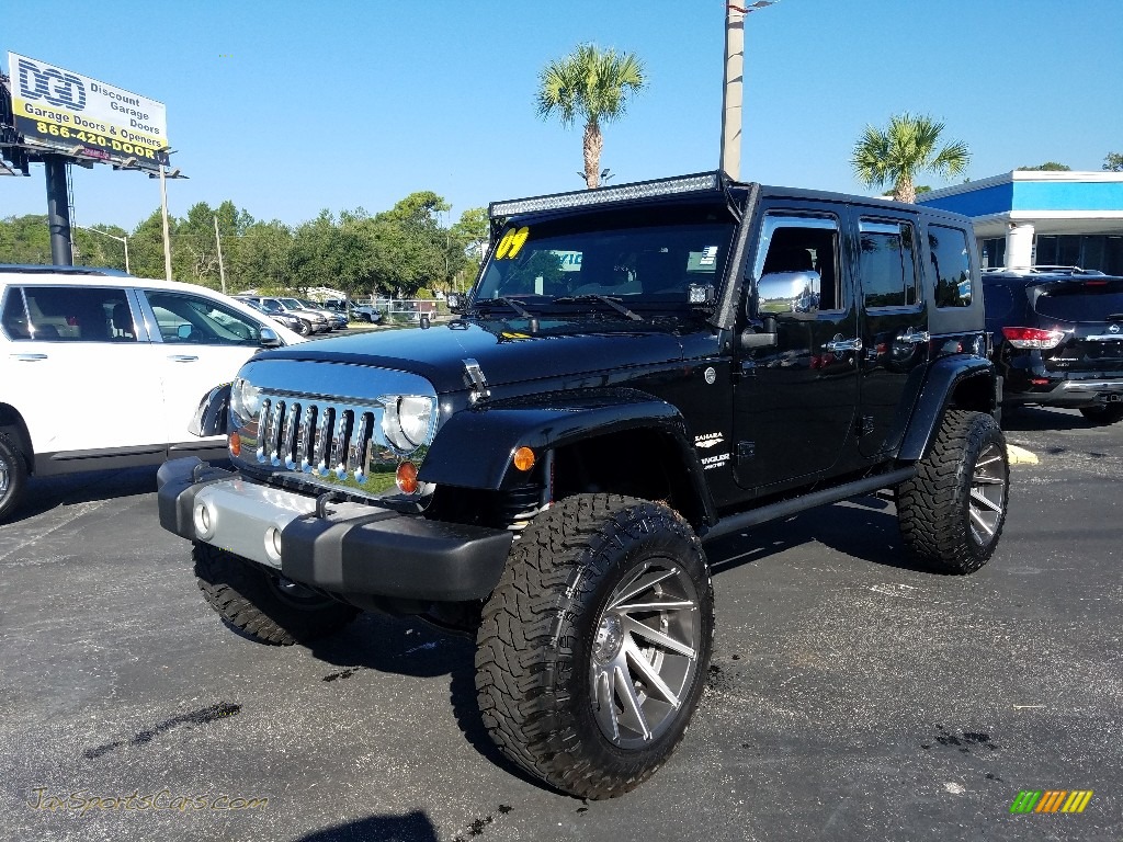 Black / Dark Slate Gray/Medium Slate Gray Jeep Wrangler Unlimited Sahara 4x4