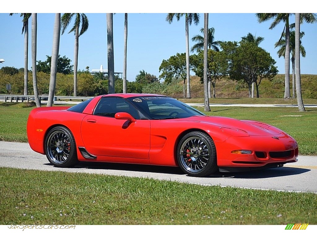 2001 Corvette Coupe - Torch Red / Light Gray photo #5
