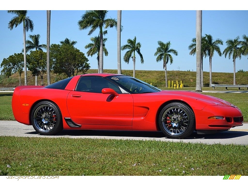 2001 Corvette Coupe - Torch Red / Light Gray photo #11