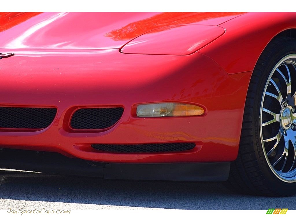 2001 Corvette Coupe - Torch Red / Light Gray photo #21
