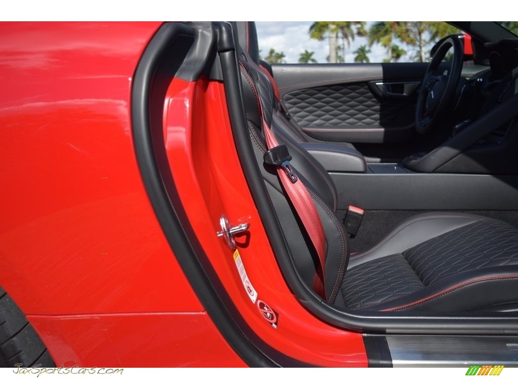2017 F-TYPE Convertible - Caldera Red / SVR Quilted Jet W/Red Stitching photo #49
