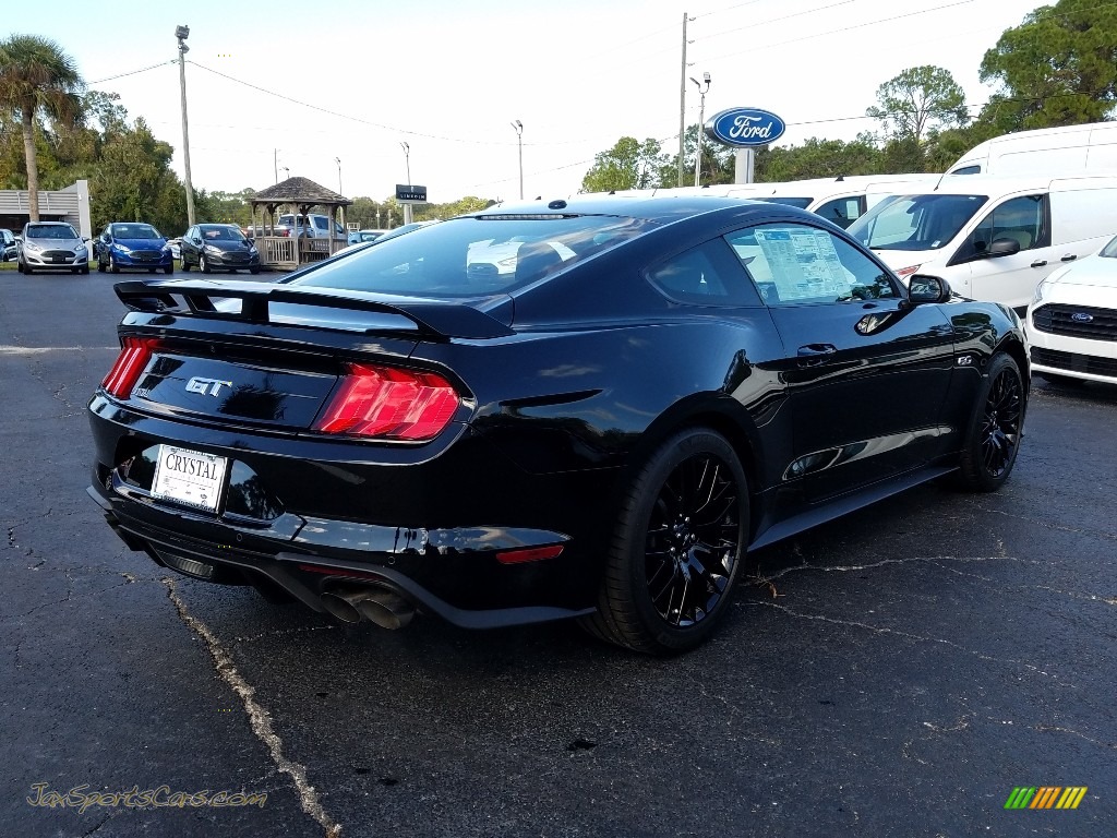 2019 Mustang GT Fastback - Shadow Black / Ebony photo #5