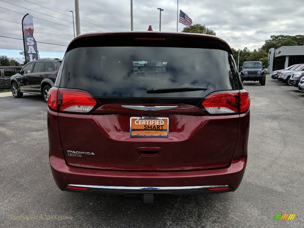 2017 Pacifica Touring L Plus - Velvet Red Pearl / Black/Alloy photo #4