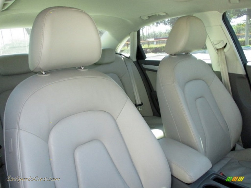 2009 A4 2.0T Premium quattro Sedan - Meteor Grey Pearl Effect / Light Grey photo #15
