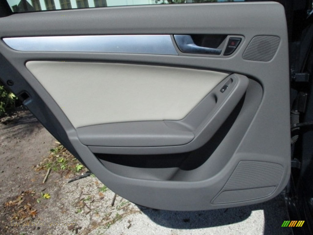 2009 A4 2.0T Premium quattro Sedan - Meteor Grey Pearl Effect / Light Grey photo #69
