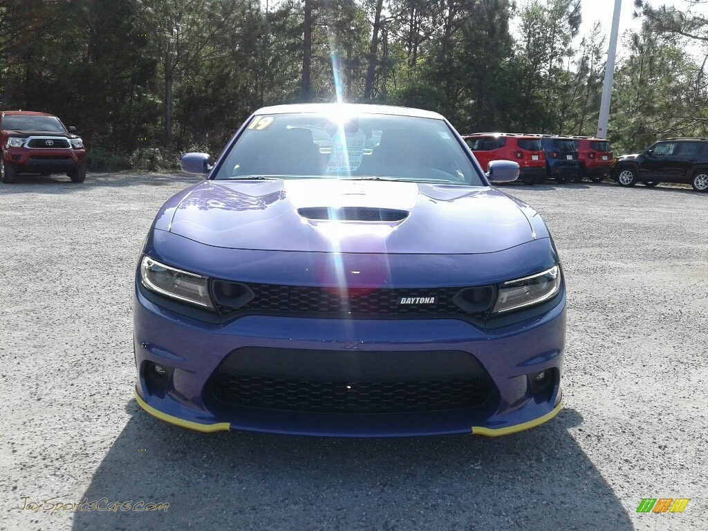 2019 Charger R/T Scat Pack - Plum Crazy Pearl / Black photo #8