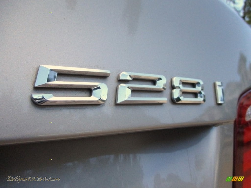 2013 5 Series 528i Sedan - Milano Beige Metallic / Venetian Beige photo #53