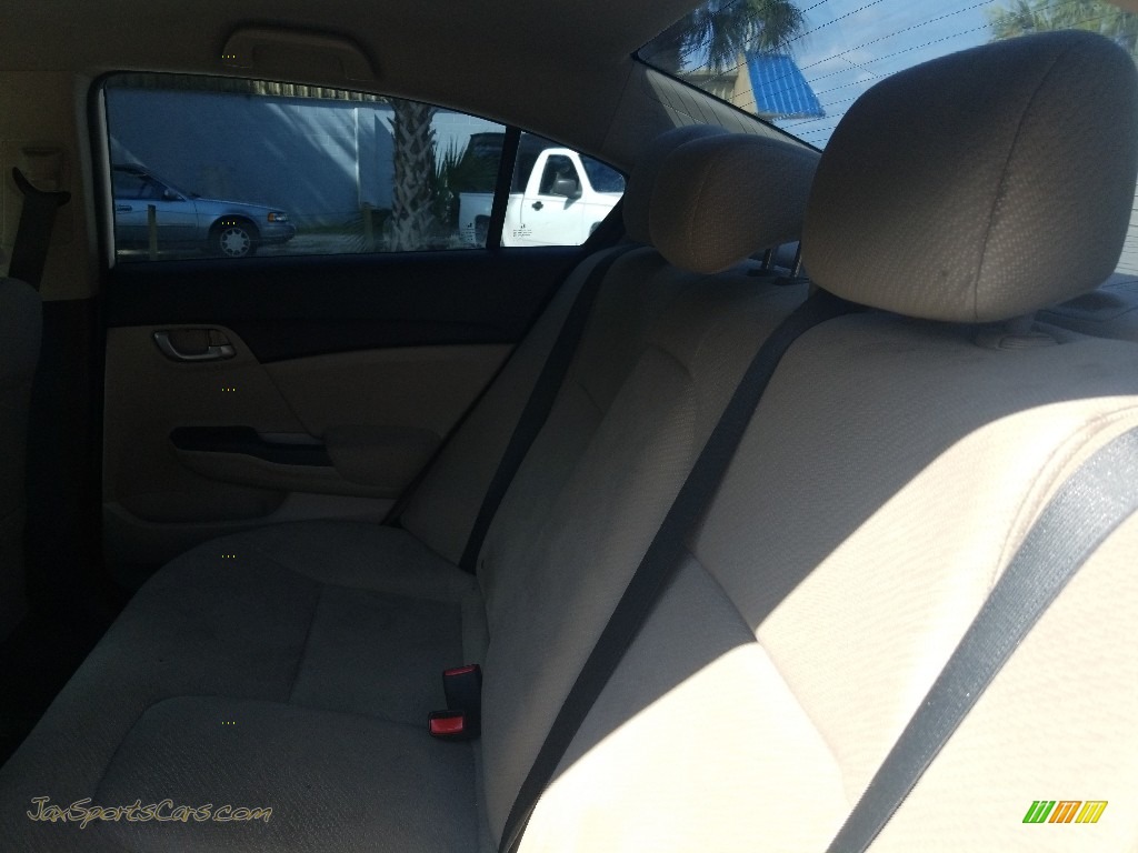 2013 Civic LX Sedan - Taffeta White / Gray photo #15