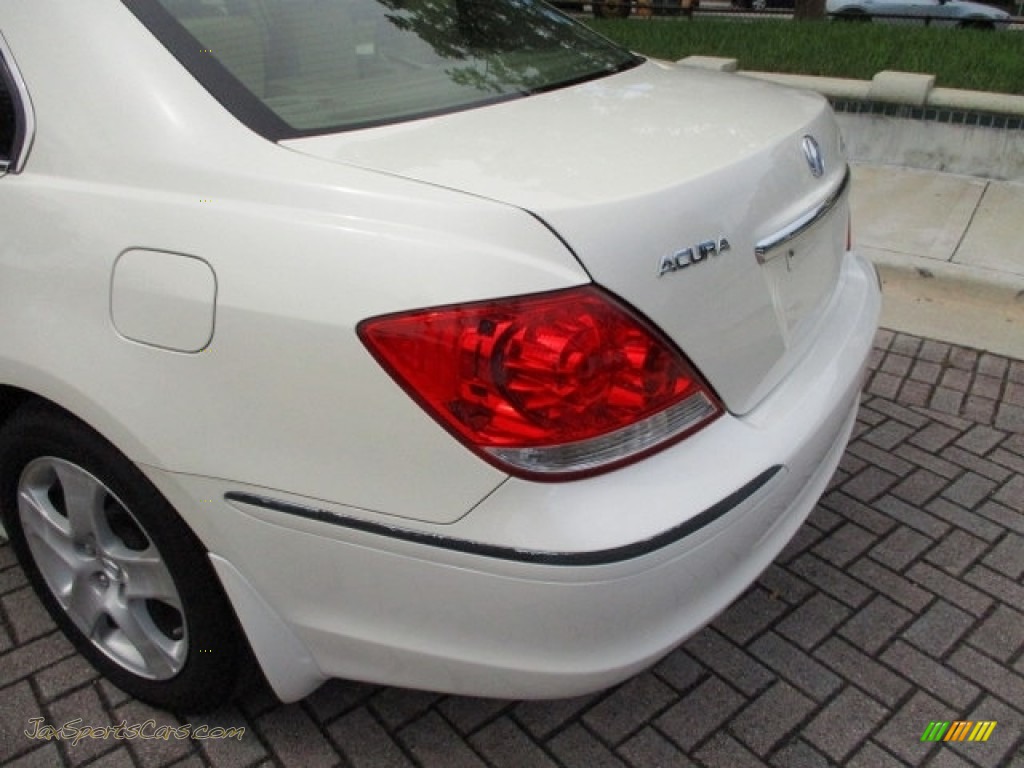 2006 RL 3.5 AWD Sedan - Premium White Pearl / Taupe photo #18