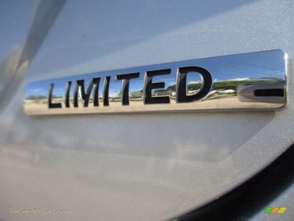 2013 Sonata Limited 2.0T - Radiant Silver / Gray photo #20