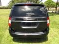 Chrysler Town & Country Touring Brilliant Black Crystal Pearl photo #7