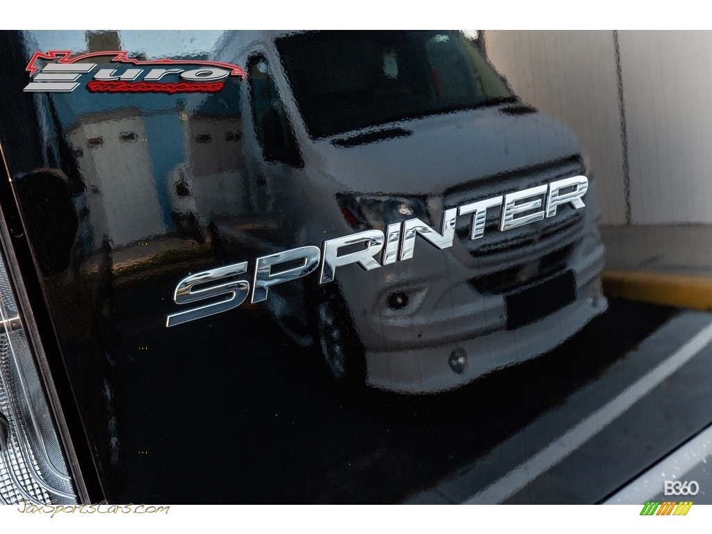 2020 Sprinter 3500 Passenger Van Conversion - Black Blue / Beige photo #35
