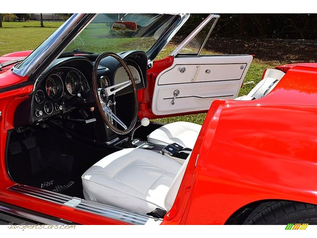 1965 Corvette Sting Ray Convertible - Rally Red / White photo #46