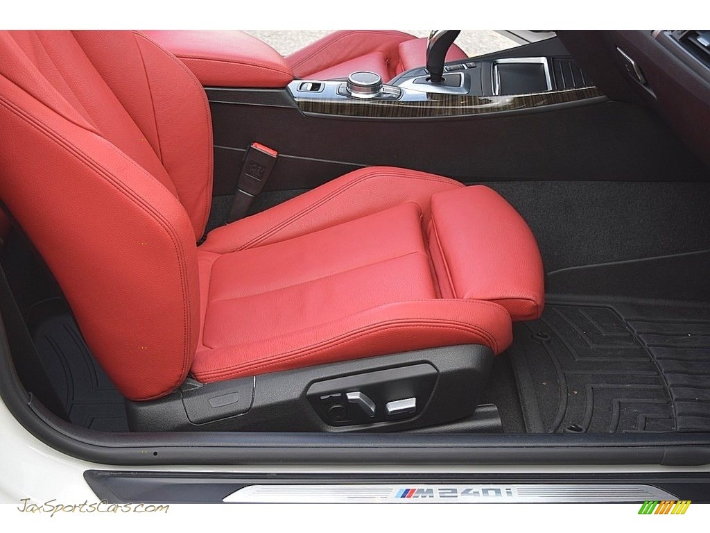 2019 2 Series M240i Convertible - Mineral White Metallic / Coral Red photo #54