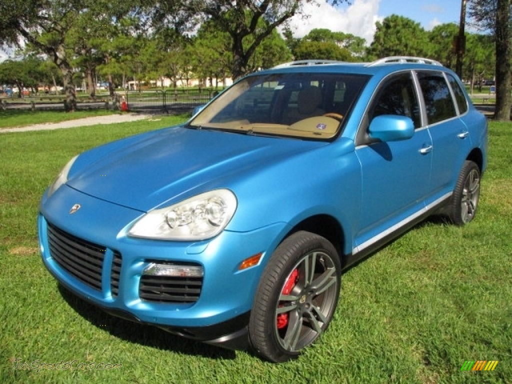 Marine Blue Metallic / Sand Beige Full Leather Porsche Cayenne Turbo