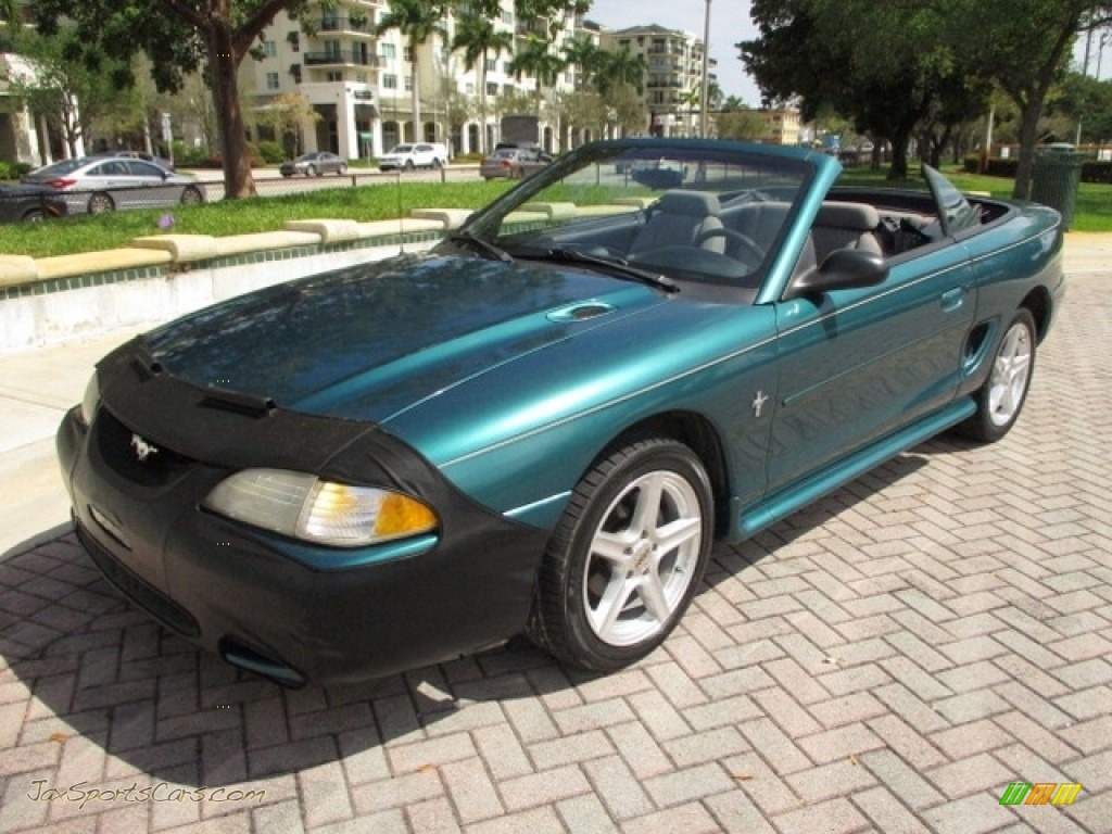 1996 Mustang V6 Convertible - Pacific Green Metallic / Grey Cloth photo #1