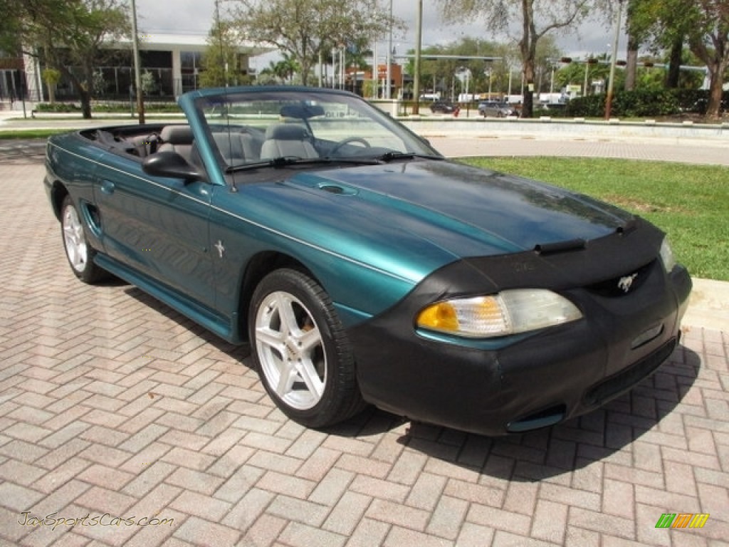 1996 Mustang V6 Convertible - Pacific Green Metallic / Grey Cloth photo #13