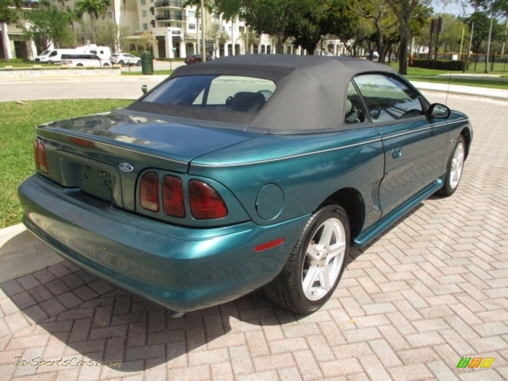 1996 Mustang V6 Convertible - Pacific Green Metallic / Grey Cloth photo #51
