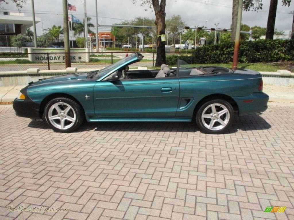 1996 Mustang V6 Convertible - Pacific Green Metallic / Grey Cloth photo #59