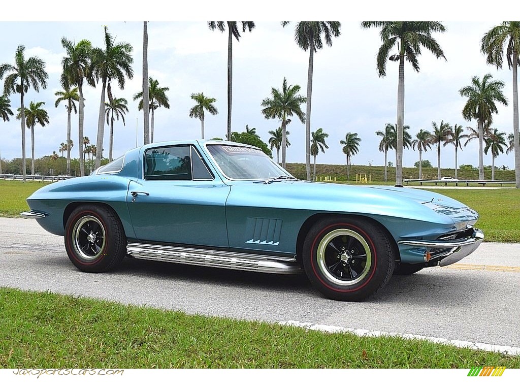 1967 Corvette Coupe - Marina Blue / White/Black photo #2