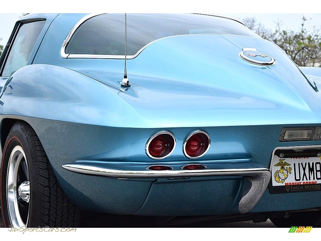 1967 Corvette Coupe - Marina Blue / White/Black photo #13