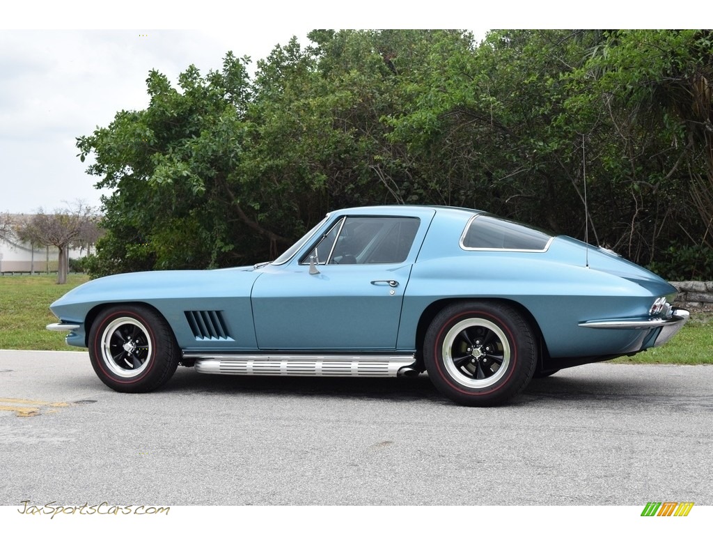 1967 Corvette Coupe - Marina Blue / White/Black photo #16
