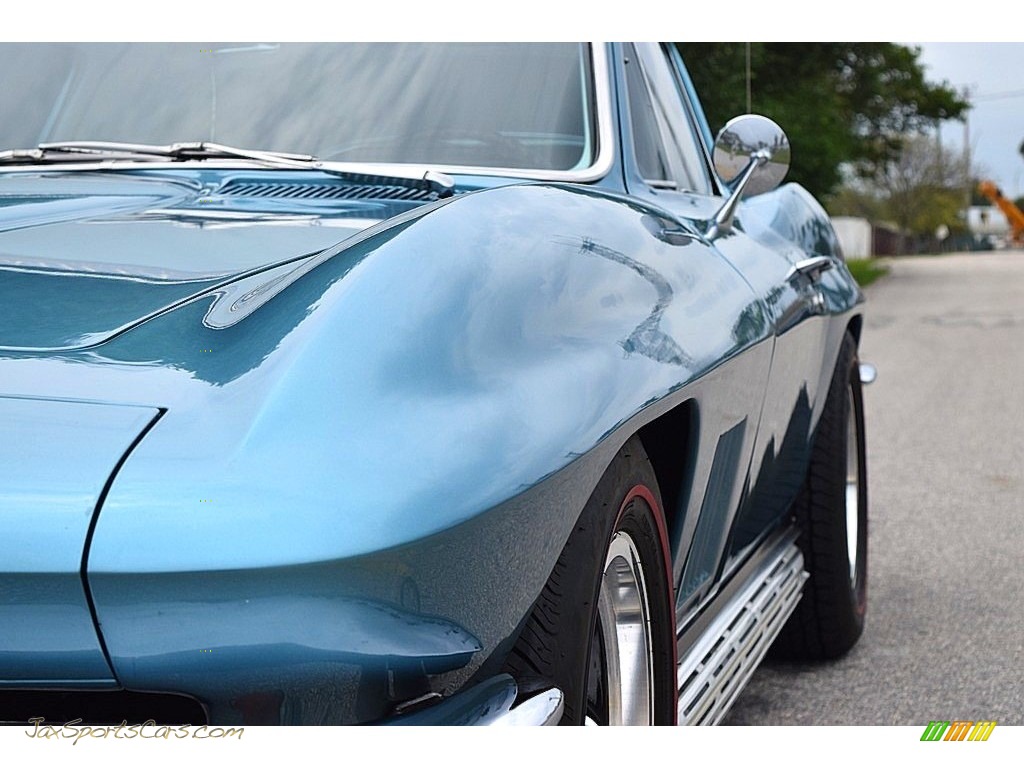 1967 Corvette Coupe - Marina Blue / White/Black photo #22