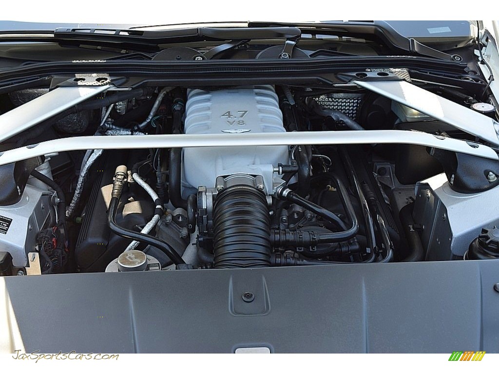 2012 V8 Vantage Roadster - Stratus White / Chancellor Red photo #53