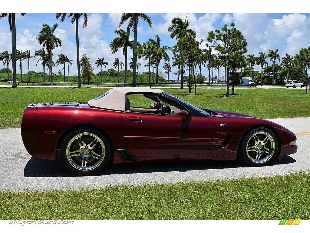 2003 Corvette Convertible - 50th Anniversary Red / Shale photo #19
