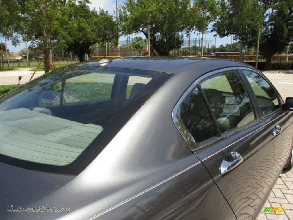 2009 Accord EX-L V6 Sedan - Polished Metal Metallic / Gray photo #46