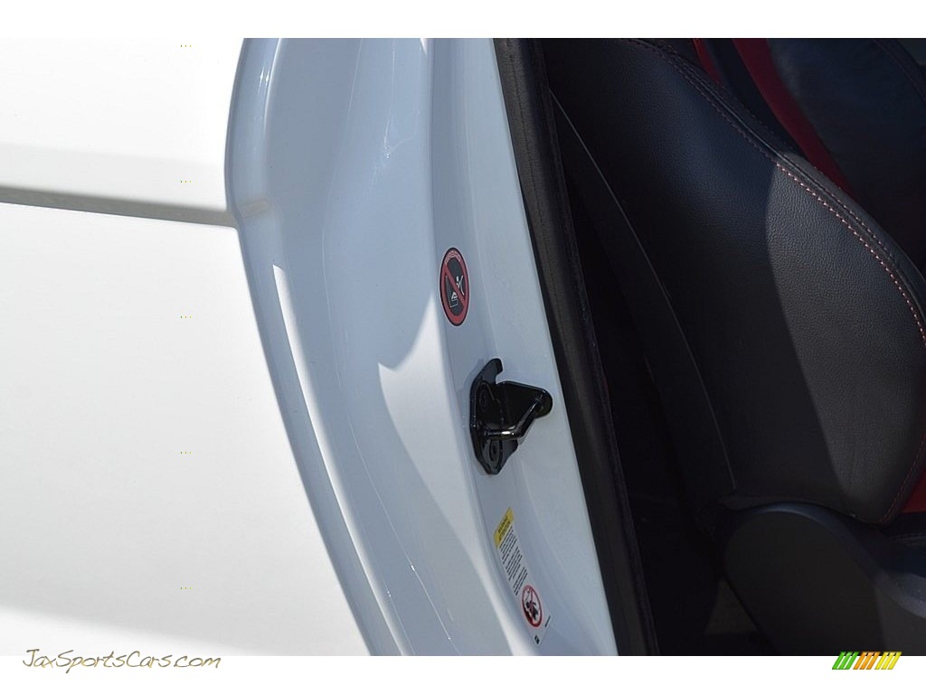 2013 Range Rover Evoque Dynamic - Fuji White / Dynamic Ebony/Pimento photo #35